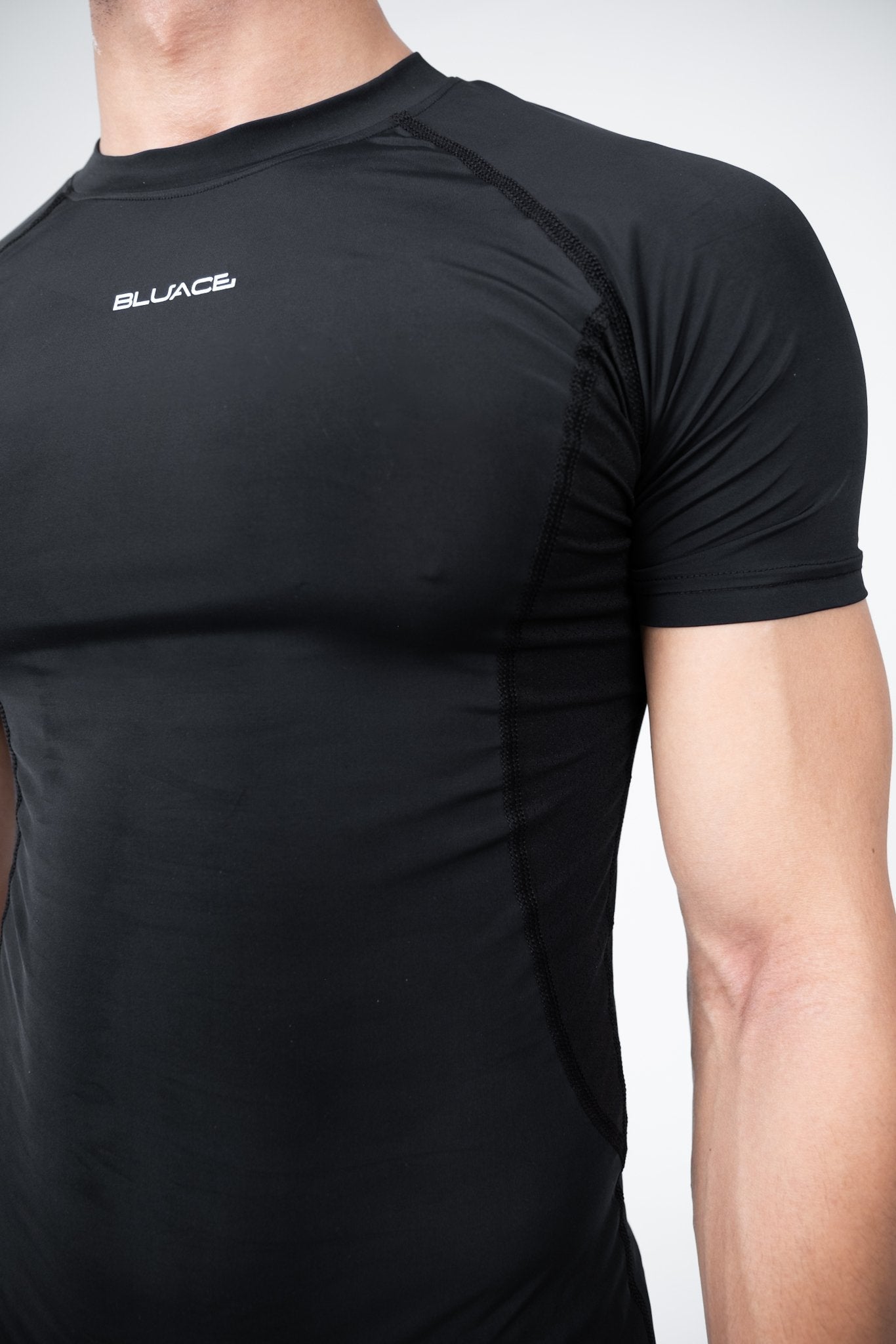 THE HYPERSKIN Compression Tee - Black - Bluace.in